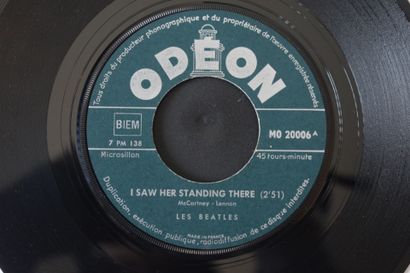 Lot de 2 vinyles
The Beatles
Odeon EMI MO...