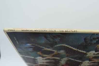 Set of 3 vinyl records
The Beatles US
Capitol...
