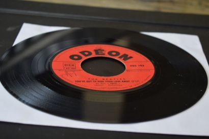 1 vinyle
The Beatles
Odeon EMI FOS 102 