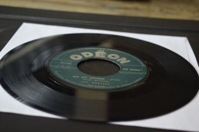 Lot de 3 vinyles
The Beatles
Odeon EMI 7...