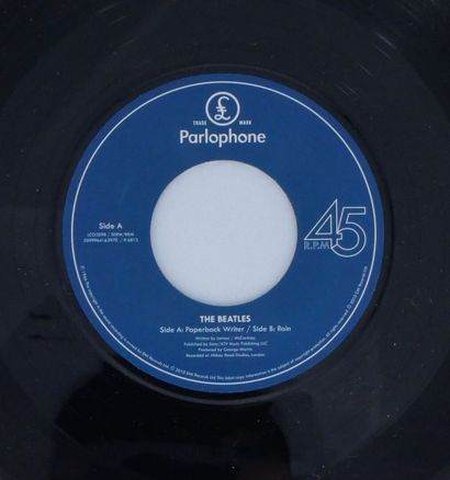 Set of 3 vinyl records
Lot of 3 x 7