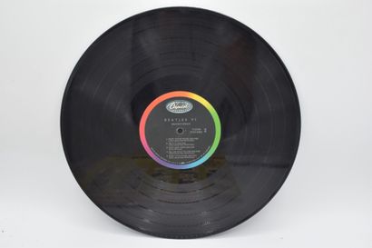 Set of 2 vinyl records
The Beatles US
Capitol...