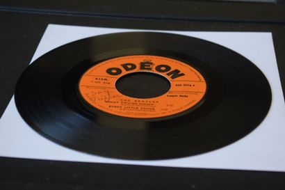 Lot de 2 vinyles
The Beatles
Odeon SO 10133...