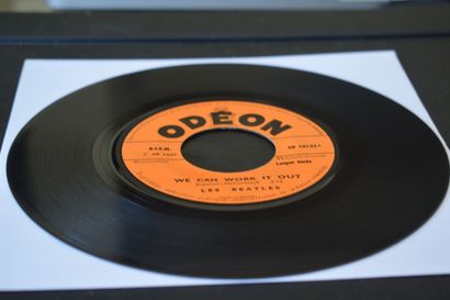 Lot de 2 vinyles
The Beatles
Odeon SO 10133...