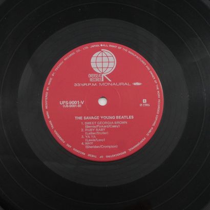 Set of 3 vinyl records
The Beatles Japan
Overseas...
