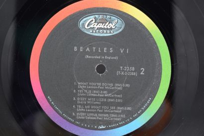 Set of 2 vinyl records
The Beatles US
Capitol...