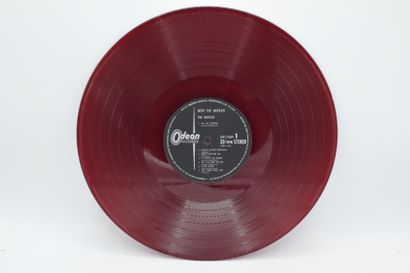 Set of 2 vinyl records
The Beatles Japan
Odeon...