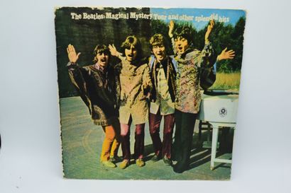 Set of 2 vinyl records
The Beatles Australian
World...
