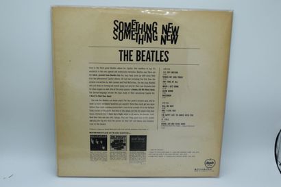 Set of 3 vinyl records
The Beatles Japan
Apple...
