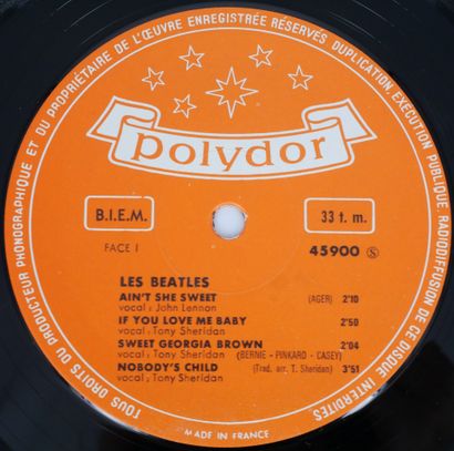 THE BEATLES, Les Perruques 10