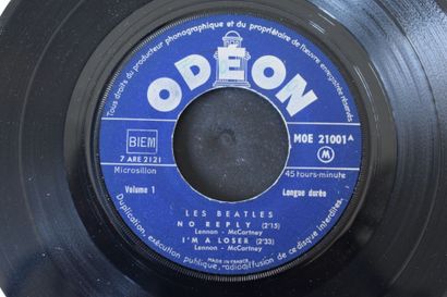 Lot de 2 vinyles
The Beatles
Odeon EMI MOE...
