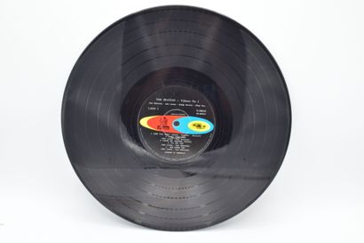 Set of 2 vinyl records
The Beatles Peruvian
Odeon...