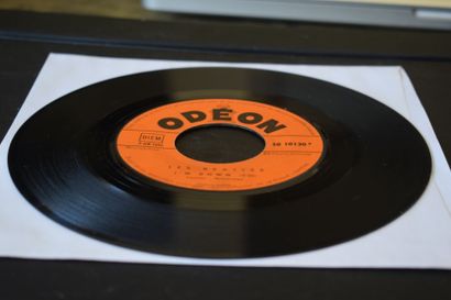 Lot de 2 vinyles
The Beatles
ODEON SO 10130	Type...