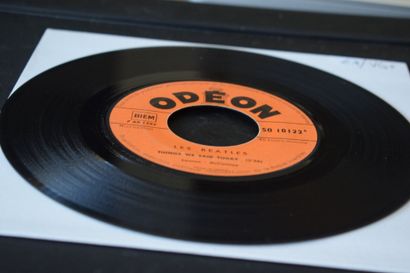 Lot de 2 vinyles
The Beatles
Odeon SO 10121...