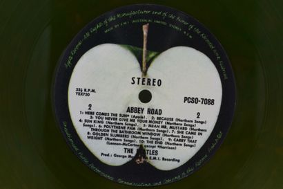 Set of 5 vinyl records
The Beatles Australian
Apple...
