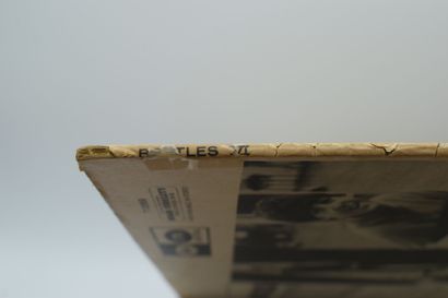 Set of 2 vinyl records
The Beatles US
Capitol...