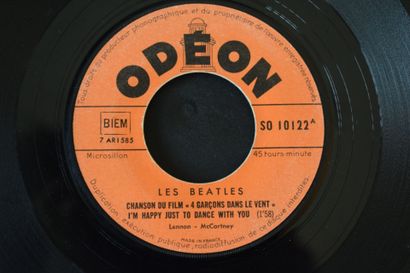 Lot de 2 vinyles
The Beatles
Odeon SO 10121...