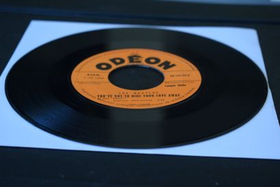 Lot de 2 vinyles
The Beatles
Odeon SO 10132...