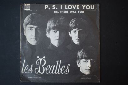 Lot de 3 vinyles
The Beatles
Odeon 7 SO 10104...