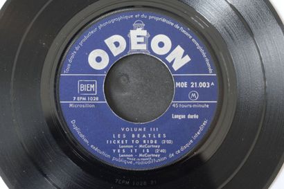 Lot de 3 vinyles
The Beatles
Odeon EMI MOE...