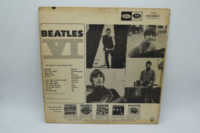 Set of 2 vinyl records
The Beatles US
Capitol...