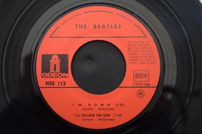 Lot de 2 vinyles
The Beatles
Odeon EMI MEO...