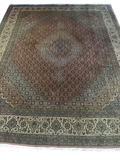 Large and fine Tabriz, Iran. Middle 20th...
