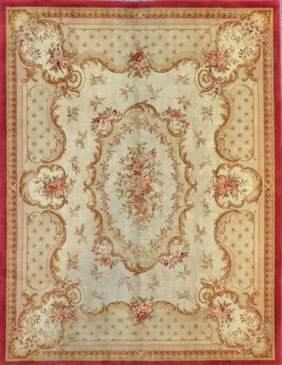 Large Savonnerie-style knotted-stitch rug,...