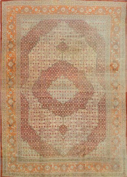 Very important old Tabriz Djaffer RUG (Iran)...