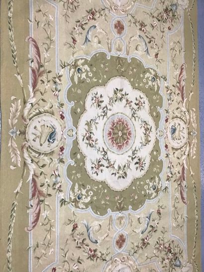 Aubusson style rug, XXth c.
Aubusson-style...