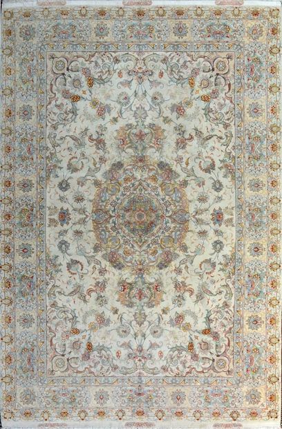 Large and fine Tabriz (Iran) circa 1975....