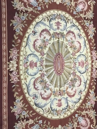 Petit point rug, XXth c.
Petit point rug.
Tobacco...