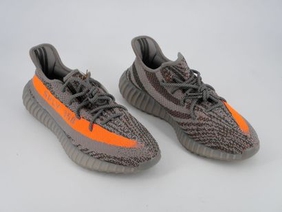 YEEZY BOOST made by ADIDAS
Paire de sneakers,...