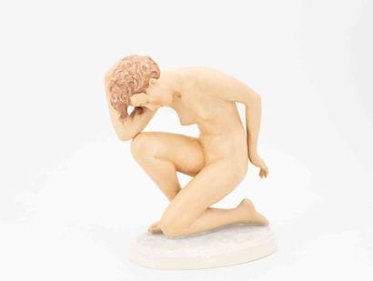 ROYAL DUX, 20th century
Nude kneeling woman...