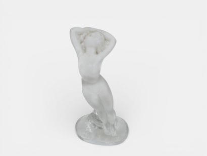 LALIQUE France 
Dancer, arms raised.
Cast...