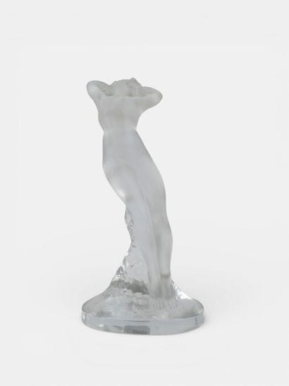 LALIQUE France 
Dancer, arms raised.
Cast...