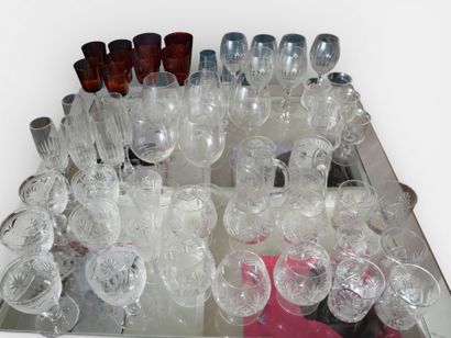 Large lot of crystal and glass glasses, various...