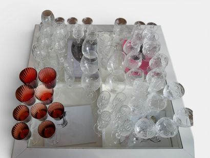 Large lot of crystal and glass glasses, various...