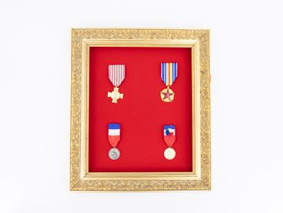 Réunion de médailles militaires diverses...