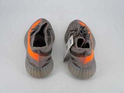 YEEZY BOOST made by ADIDAS
Paire de sneakers,...