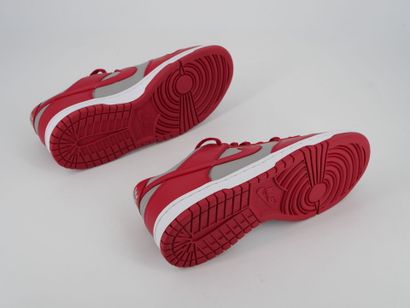 NIKE
Paire de sneakers, Dunk Low, modèle...