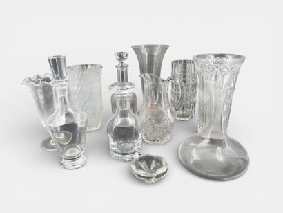 Lot of crystal and glass vases and decan...