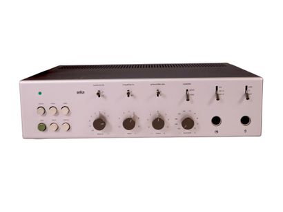 Dieter Rams (Né en 1932) - Braun éditeur
Ensemble...