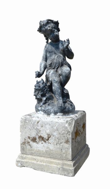 Statue en plomb représentant une jeune fille....