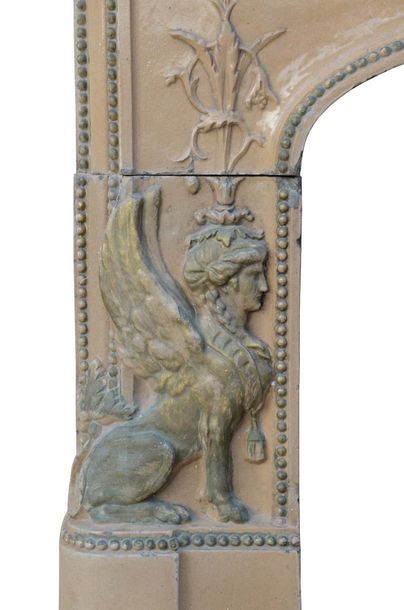 Rare cheminée de style Louis XVI en grès...