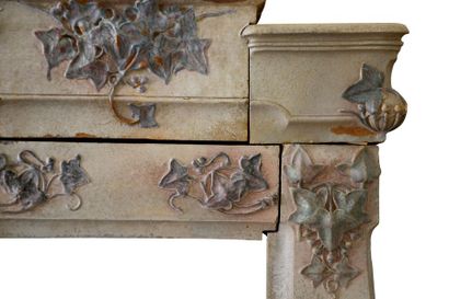 Cheminée d'angle de style Art Nouveau en...