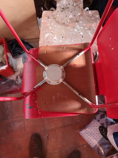 Suite of Four wooden chairs and metal legs....