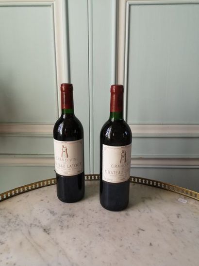 2 bouteilles CHÂTEAU LATOUR - 1er Gcc Pauillac...