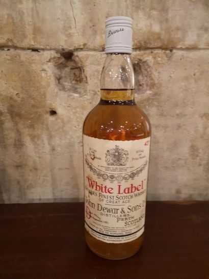 1 bouteille WHISKY DEWAR'S WHITE LABEL Bouteille...