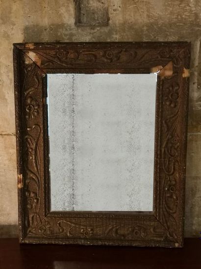 Miroir rectangulaire à décor de fleurs de...